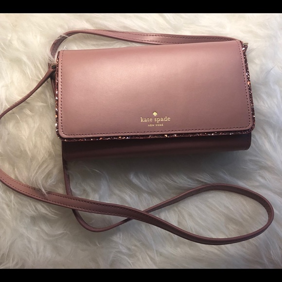 kate spade Handbags - ❤️last one❤️ Kate Spade Dusty Peony Glitter Bag